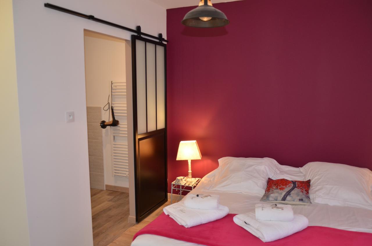 Le Moulin De Charin Bed & Breakfast La Pommeraie-sur-Sèvre Dış mekan fotoğraf